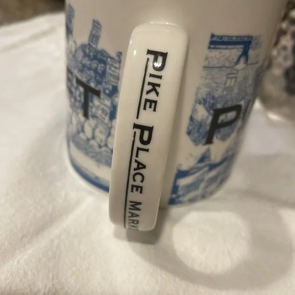 Starbucks Pike Place large coffee mug - Picture 3 of 4